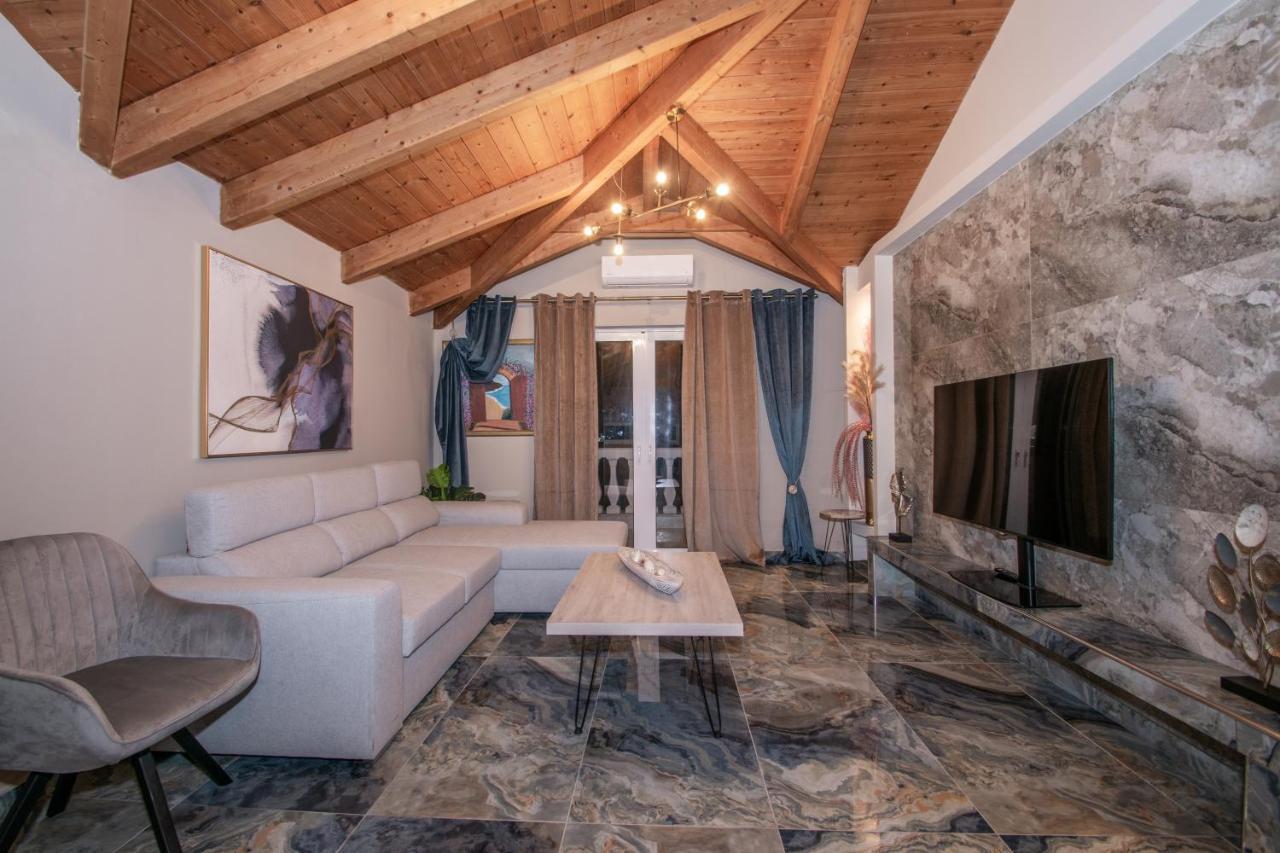 Casa Di Voz Shared Villa Studios By "Elite" Gaitani Eksteriør billede