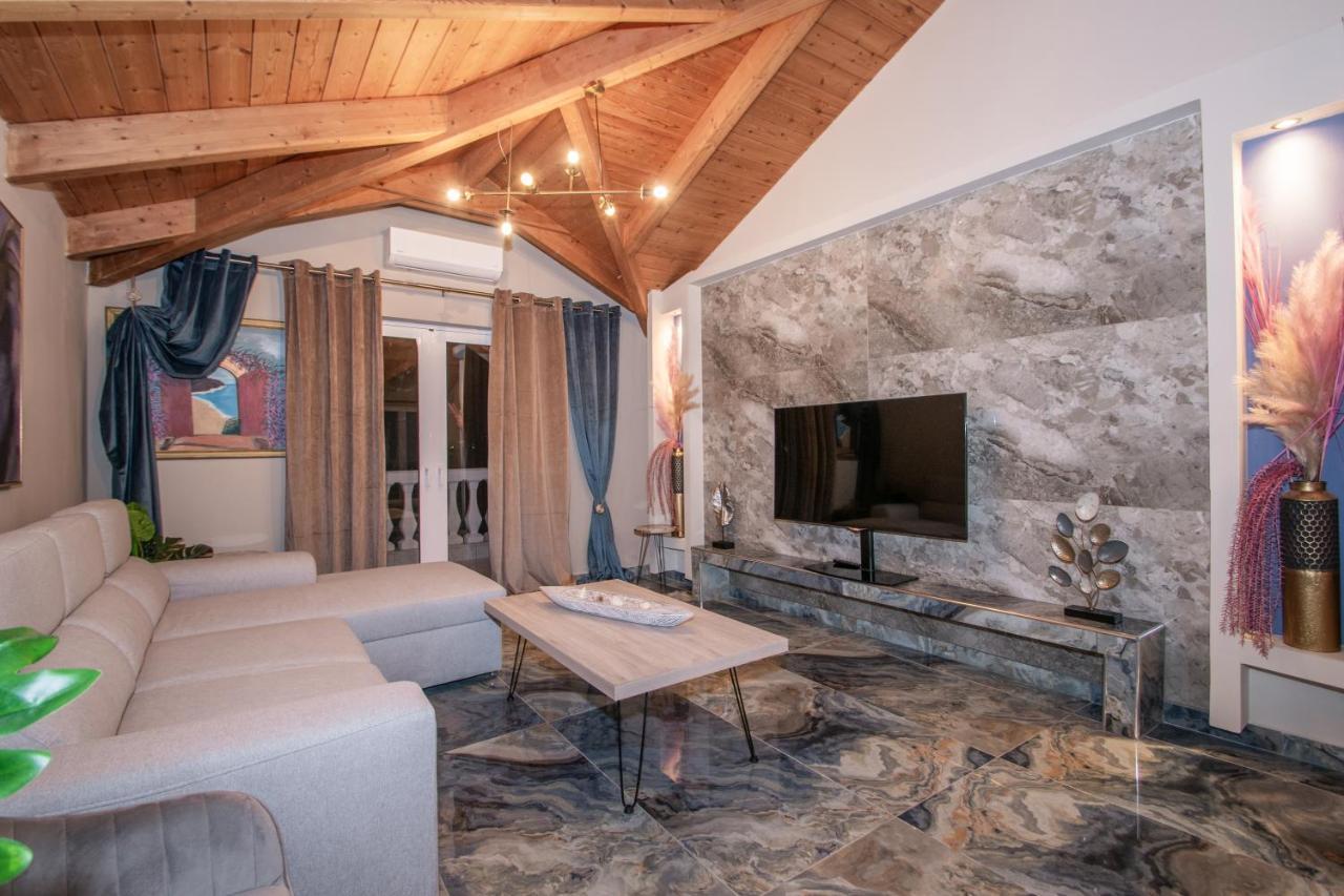 Casa Di Voz Shared Villa Studios By "Elite" Gaitani Eksteriør billede