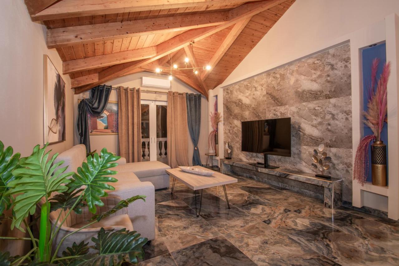 Casa Di Voz Shared Villa Studios By "Elite" Gaitani Eksteriør billede